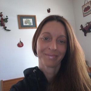 Meet your Posher, Becca